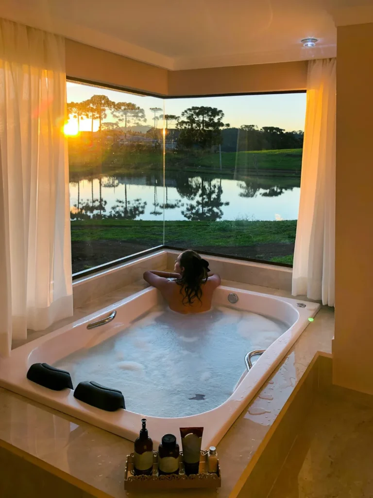 hot tubs in Saanich